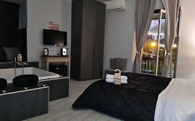 Esposito Plaza- Rooms&Suite
